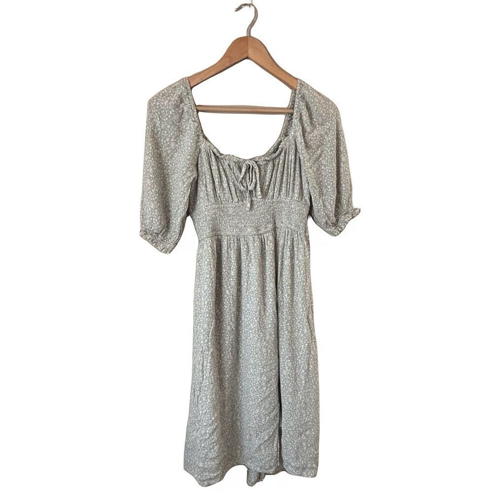 Hollister Women's Green Floral Smocked Dress Puff Sleeves Size M